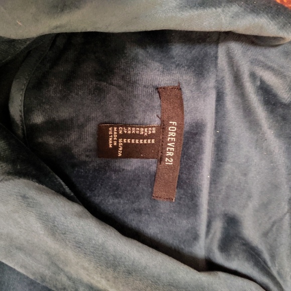 Emerald / teal Forever 21 velvet blazer - Picture 3 of 4